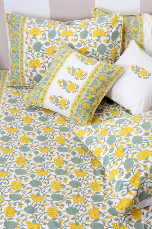 20s Cotton Cushion Cover In Floral Print
